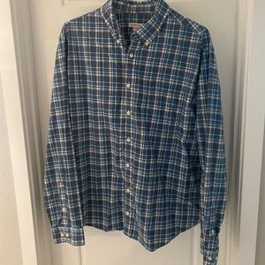 Men’s long sleeve button down shirt